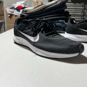 Size 13 Nike Tennis Shoes